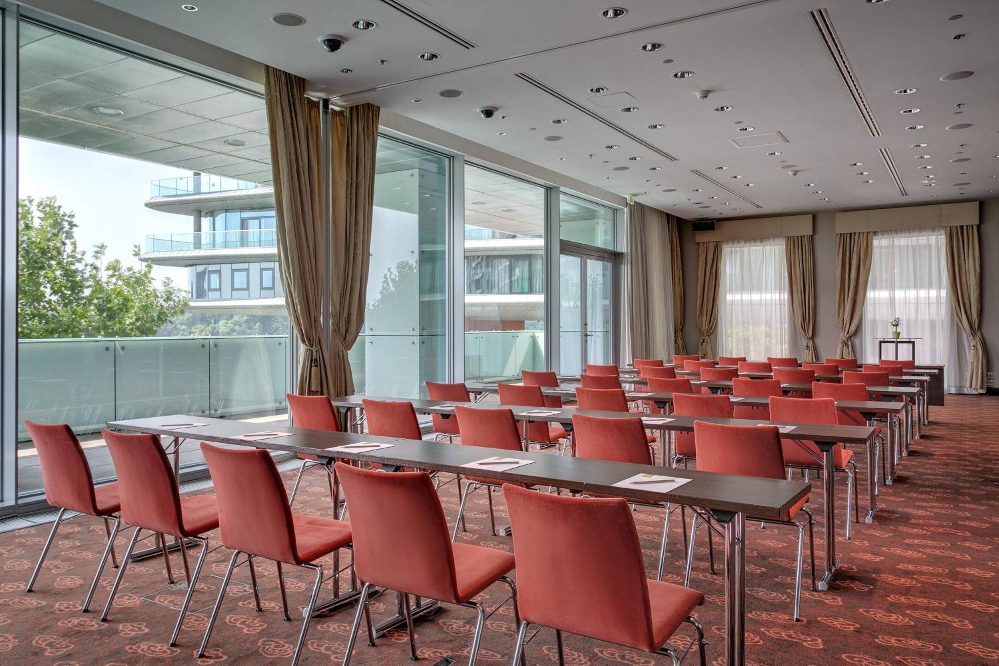 Grand Hotel River Park, A Luxury Collection Hotel, Bratislava Exteriör bild Meeting room